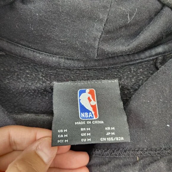 NBA Chicago Bulls Black Hooded Sweatshirt Cropped Hoodie Women's M - Picture 5 of 6